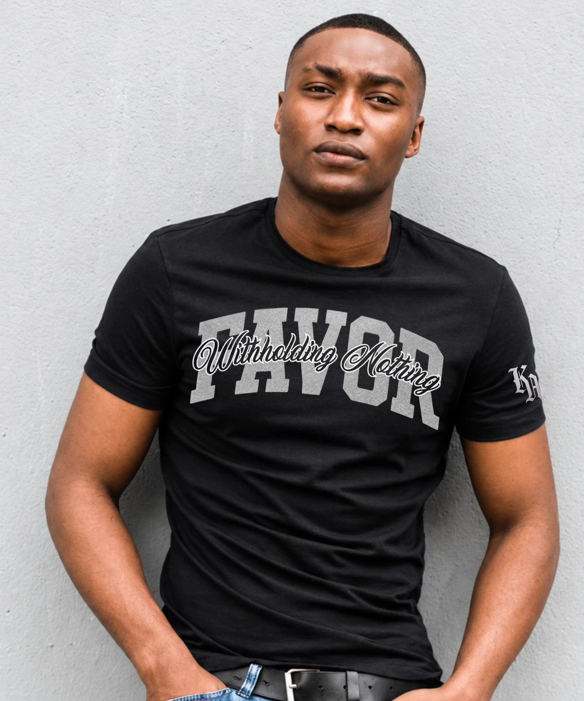 Favor worn